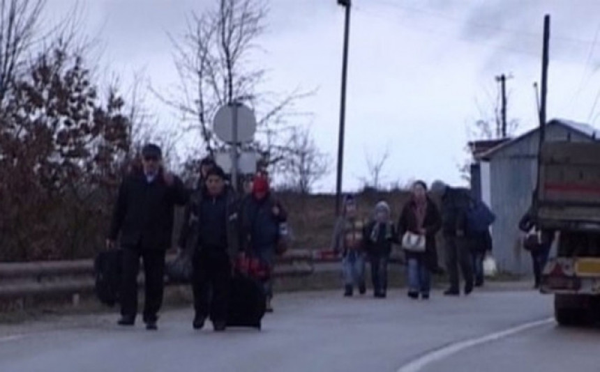 Zapad vraća migrante na Kosovo i Metohiju