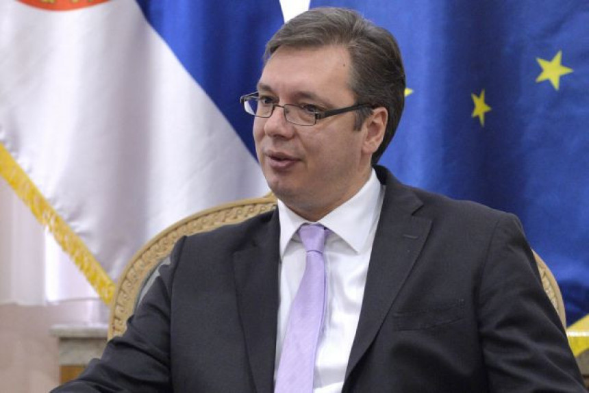 Vučić:Nije Srbija Fedex, da isporuči Šešelja bez procedure