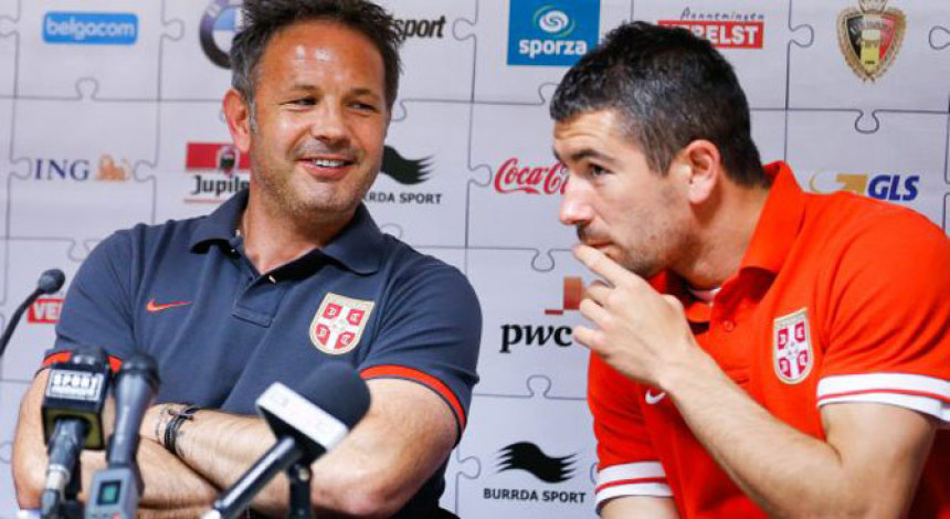 Miha u Milan dovodi i Kolarova?!