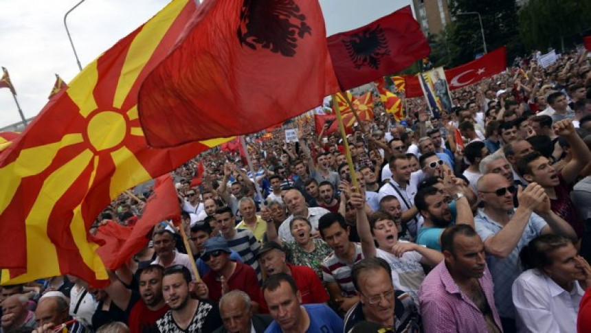 Haos: Albanci traže zajedničku državu