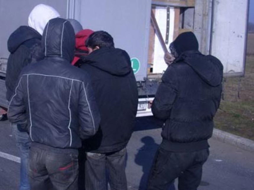 Albanska mafija otima migrante i traži otkup