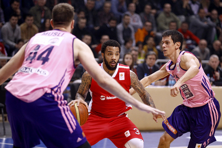 KLS plej-of: Zvezda povela sa 1:0 protiv Mege!