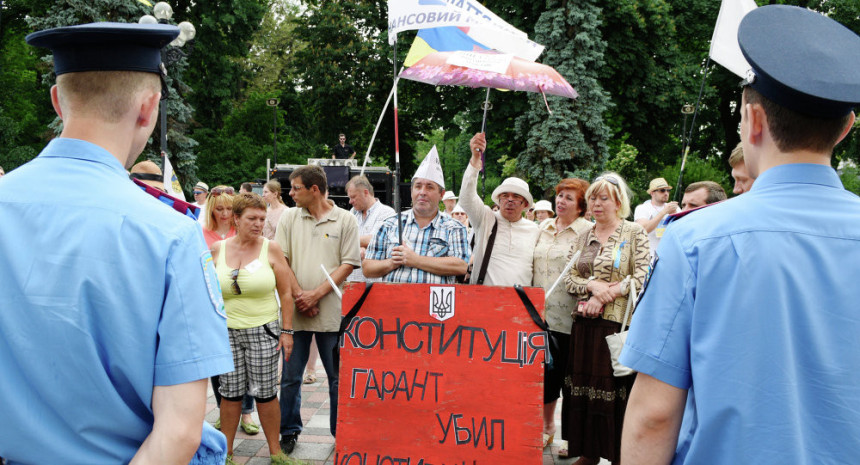 Demonstranti podigli šatore na trgu Majdan 