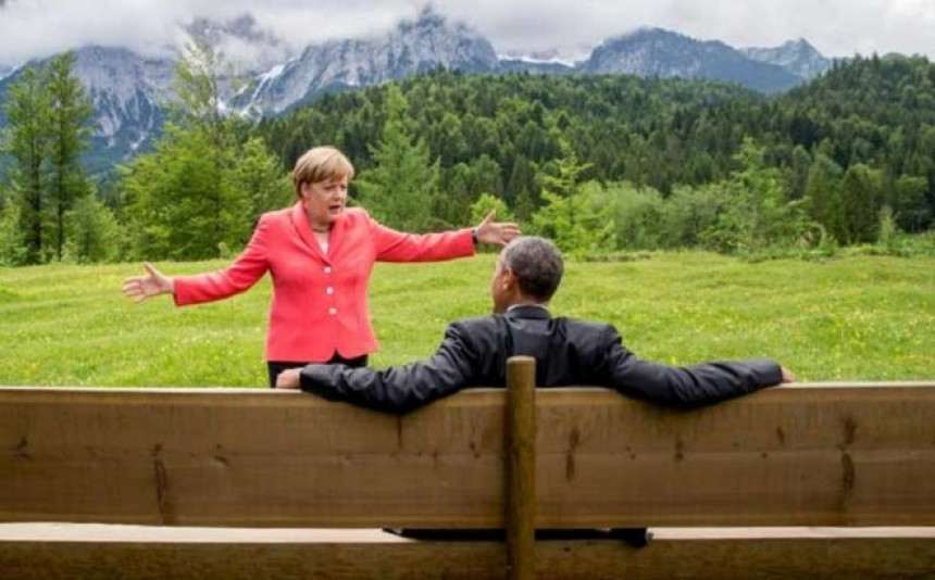 Merkel i Obama na meti tviteraša