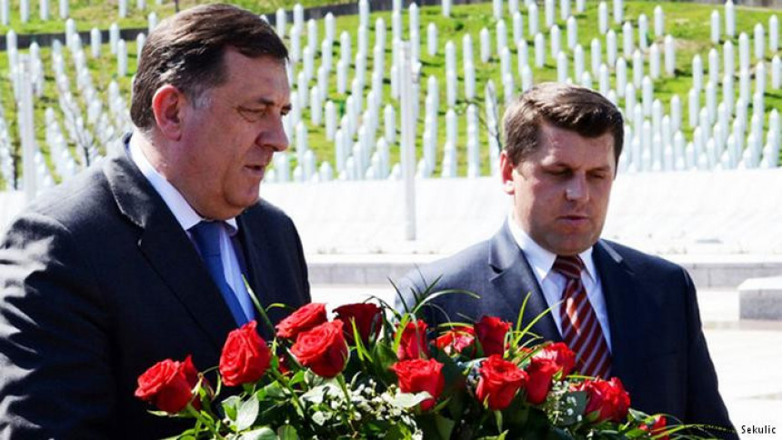 Дураковић: Додик је скоро био у Сребреници, не мора поново