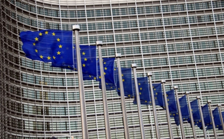 Evropski parlament odustao od rezolucije o Srebrenici?