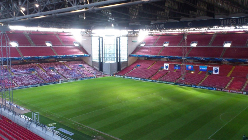 Srbi se okupljaju, ali...Hoće li moći da uđu na stadion?!