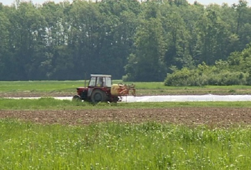 Kašnjenje podsticaja ruši poljoprivredu
