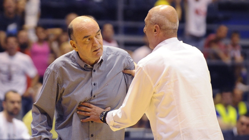 Dule: Jović pogođen?! Kako, čime?! A niko to nije video!