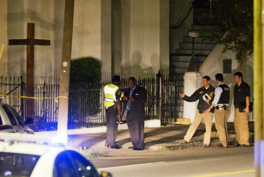 Devet ljudi ubijeno u afro-američkoj crkvi