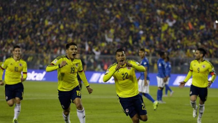 Видео - Копа Америка: Колумбијци побједили Бразилце!