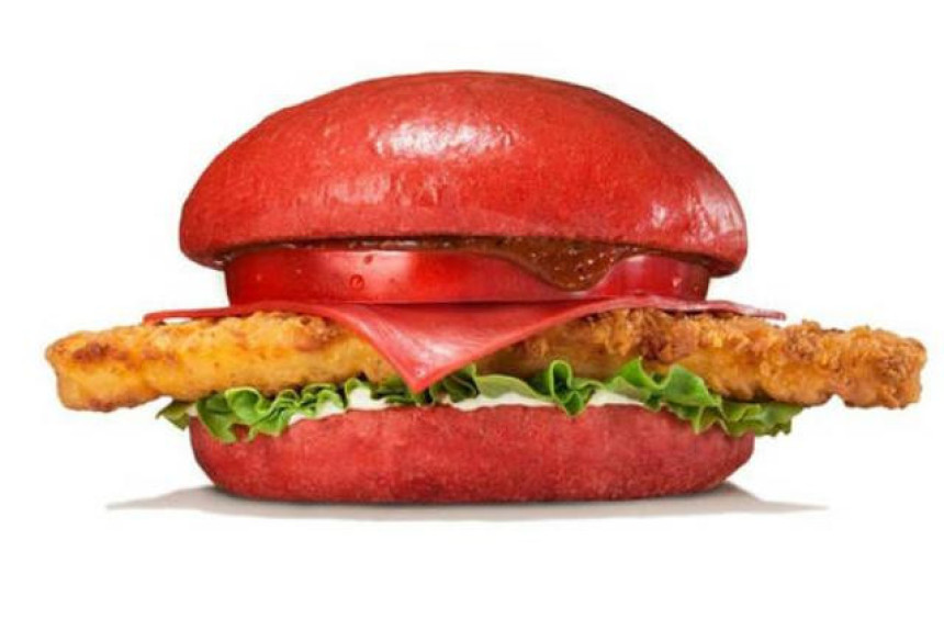 За Јапанце потпуно црвени хамбургер