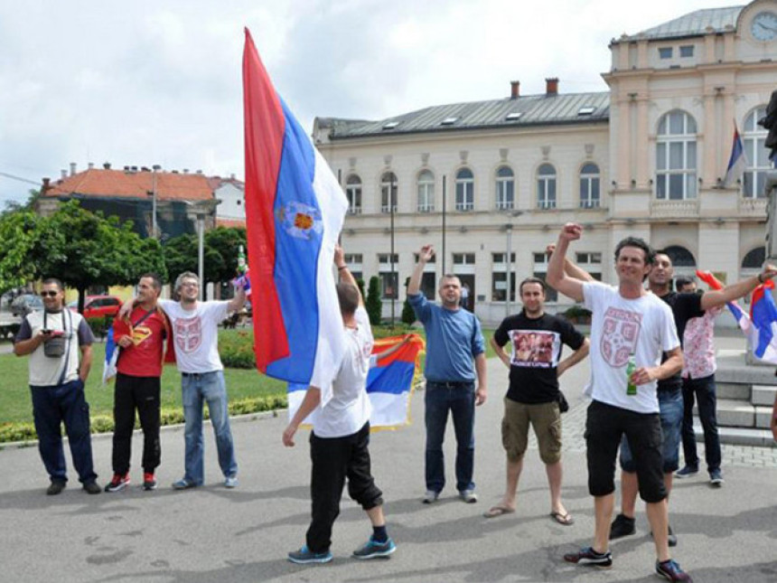 Slavlje danas i na ulicama Bijeljine 