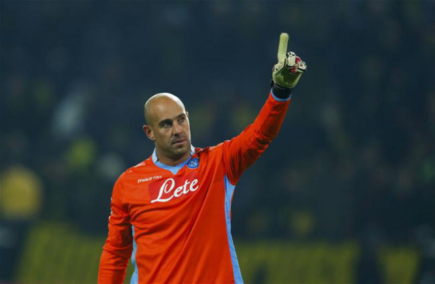 Pepe Reina se vraća u Napoli!