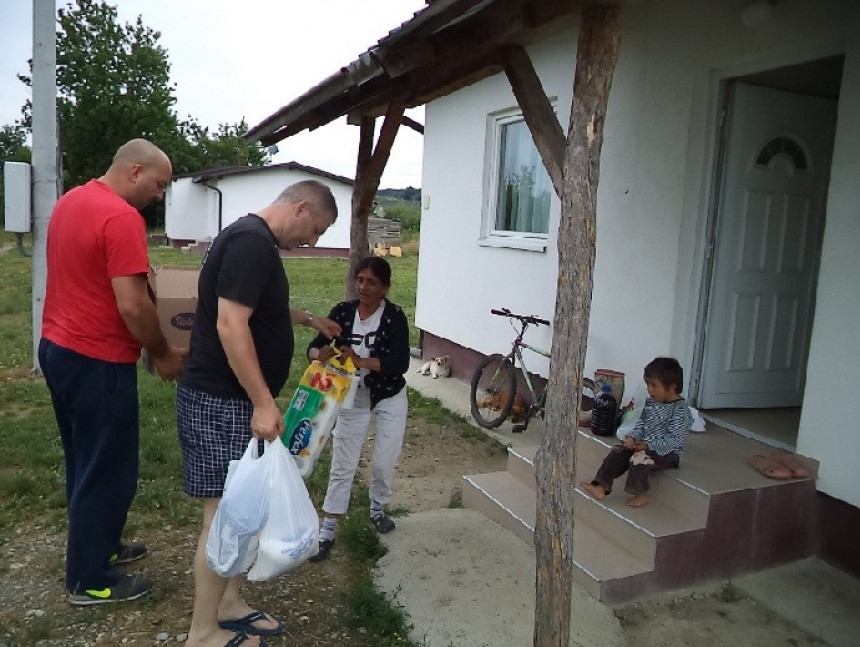 Srbac: Pomoć za višečlane porodice