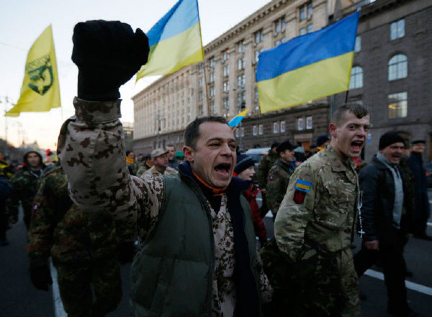 Pet milijardi dolara za državni udar u Kijevu