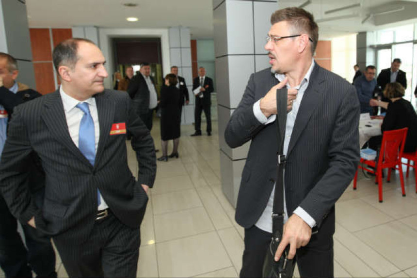 FSS oštro reagovao: Bahati Goran Vesić!!!