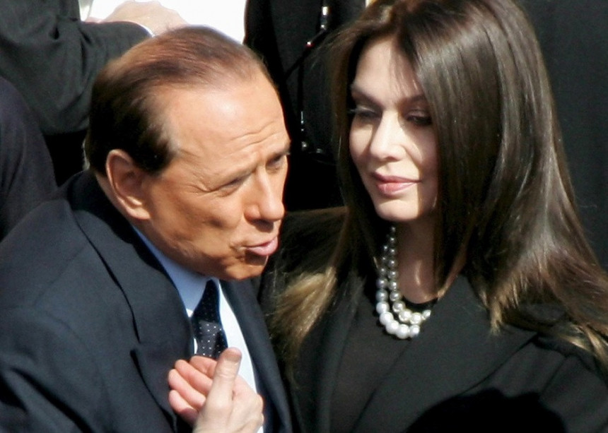 Берлускони ће бившој жени плаћати мјесечно 1,4 милиона евра