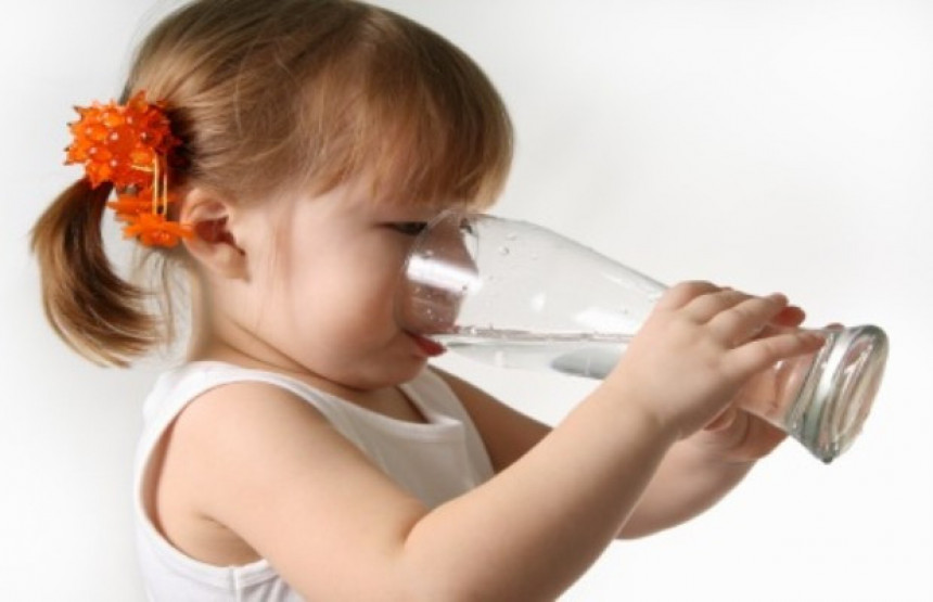 Djeca nedovoljno piju vodu