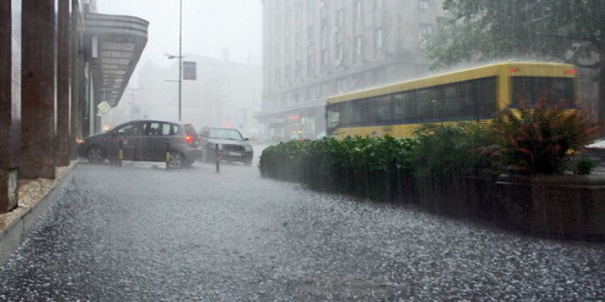 Kiša za 5 minuta poplavila Beograd