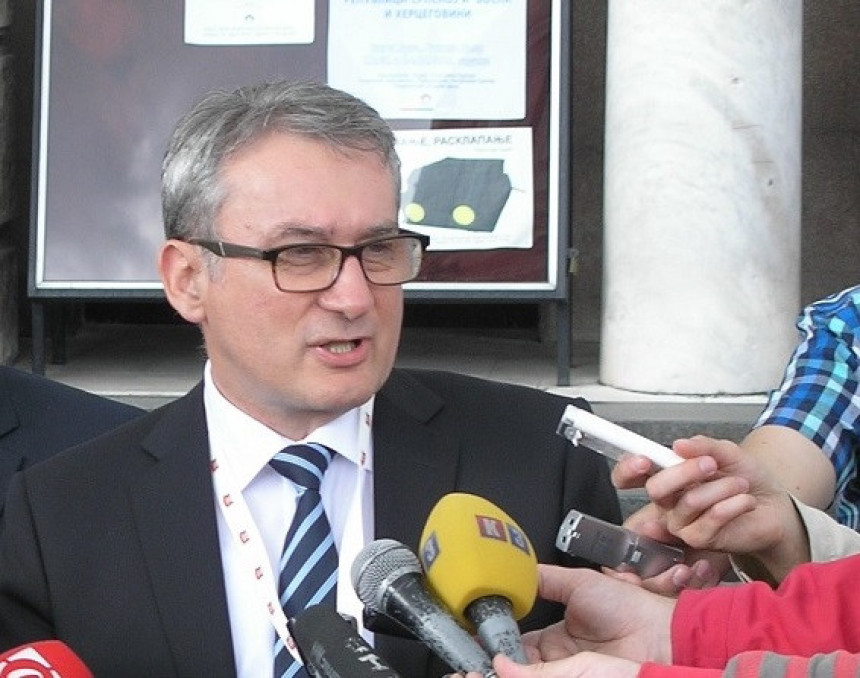 Bosić čestitao zlato košarkašicama Srbije 