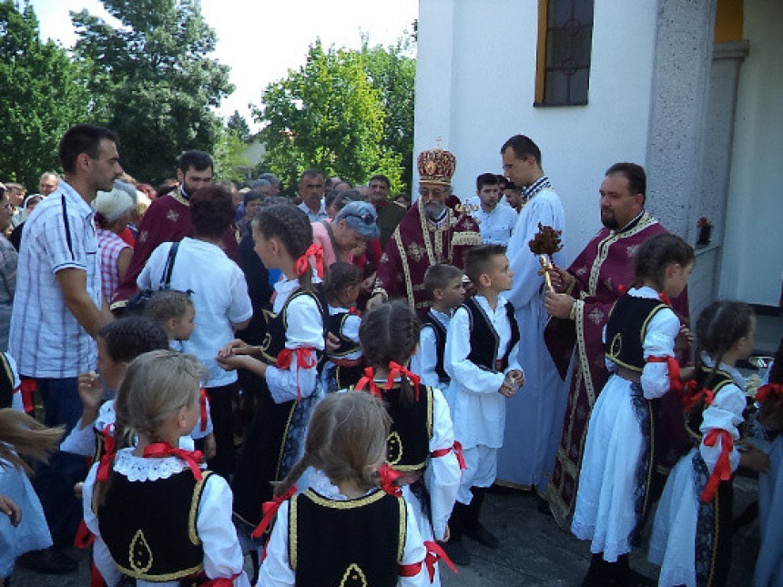 Vladika Jefrem služio liturgiju na Ivanjdan