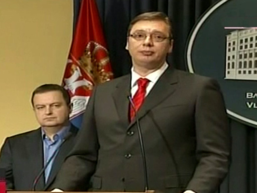 Vučić odlučio - ide u Srebrenicu