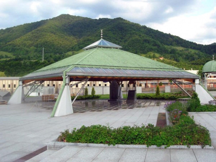 Danas komemoracija u Srebrenici