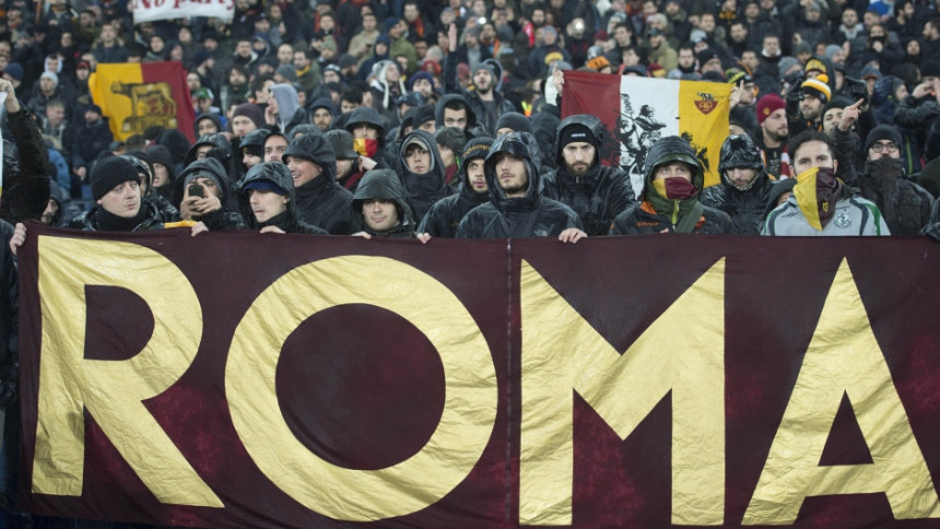 Video: Zvižduci igračima Rome na startu priprema!
