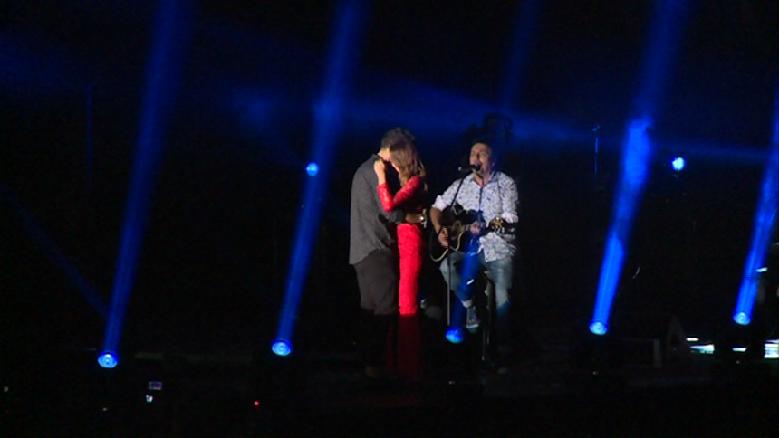 Seve i Igor plesali na bini na Kebinom koncertu
