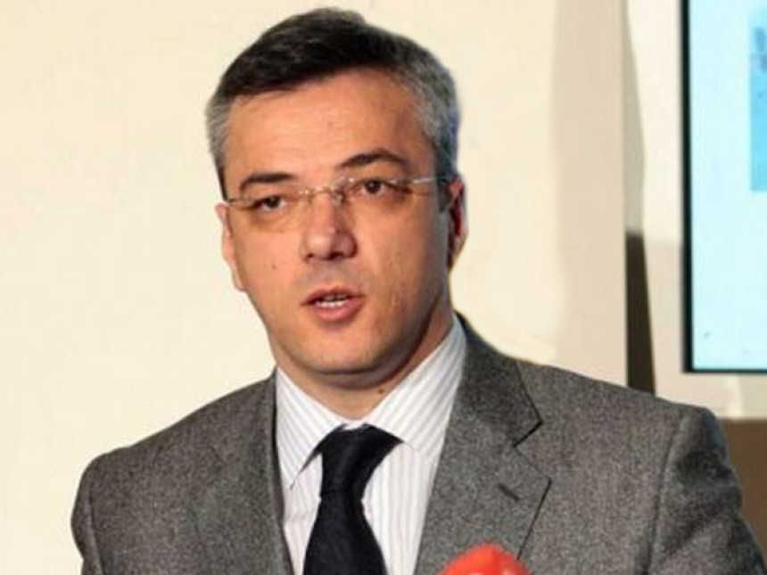 Kazniti odgovorne za napad na Vučića