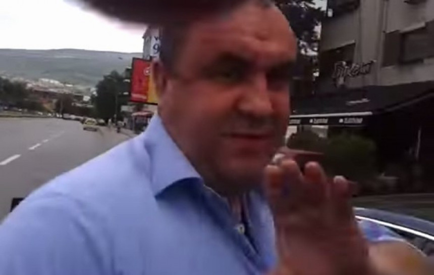 Skoplje: Vicepremijer udario novinara