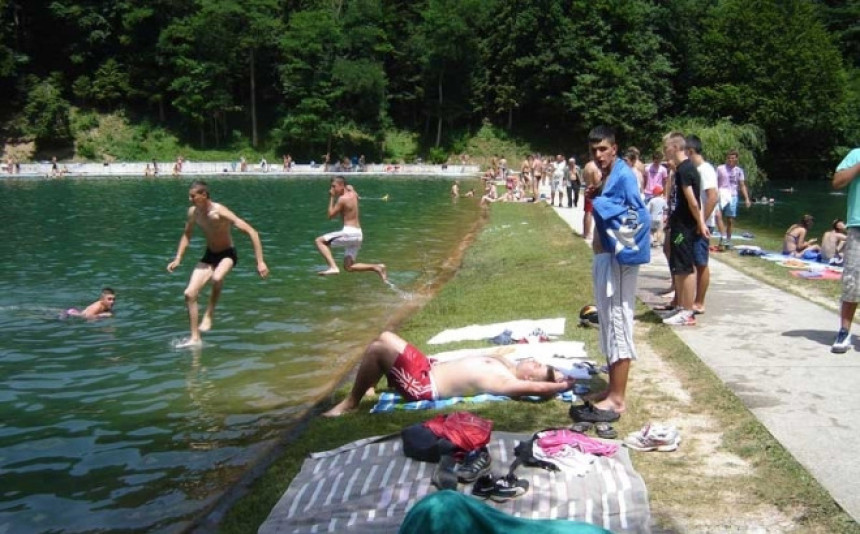 Balkana uzima živote, a spasilaca nema