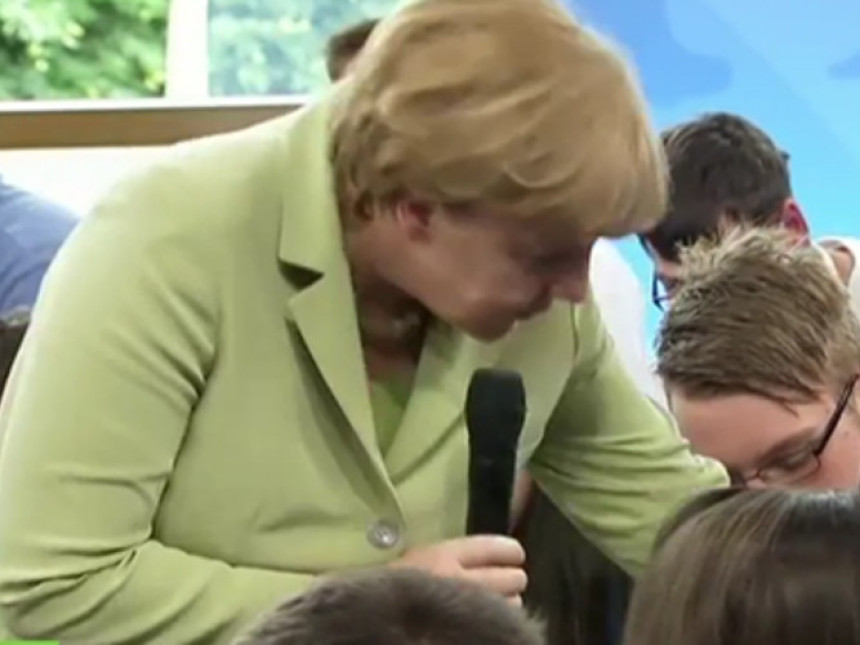 "Surovo" iskrena Angela Merkel