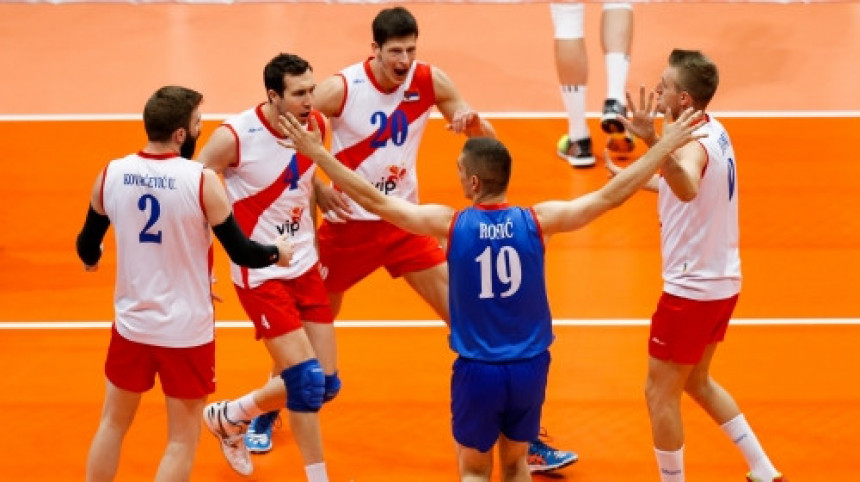 СЛ: Срби бољи од свјетског првака за 1/2-финале!