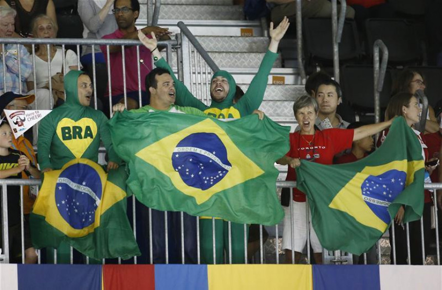 Brazilci kao niko nikad navijali za Srbiju!