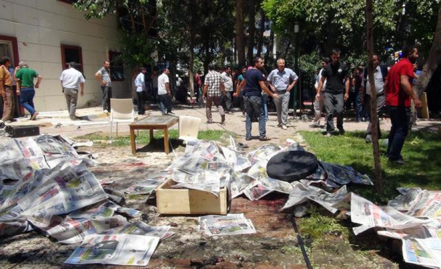Turci sumnjaju da je ID organizovala napad