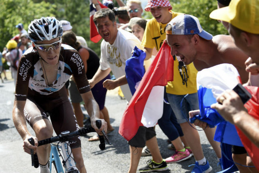 Тур де Франс: Бардеу 1. етапа у Алпима, Фрум и даље ''жут''!