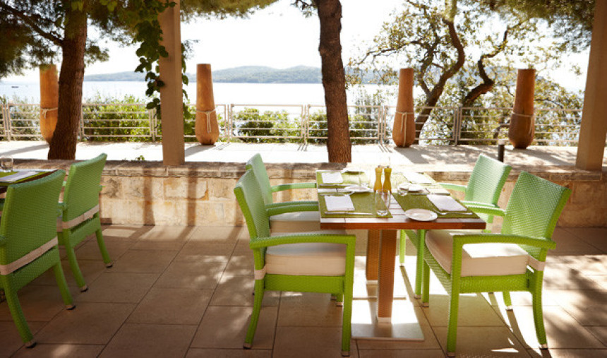 Експлозија цијена на хрватском приморју