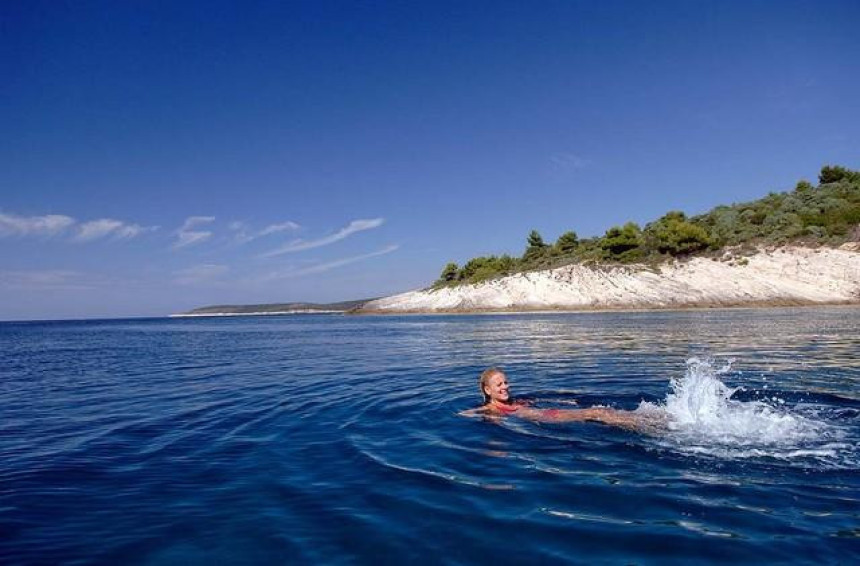 Šta se dešava kada urinirate u moru?