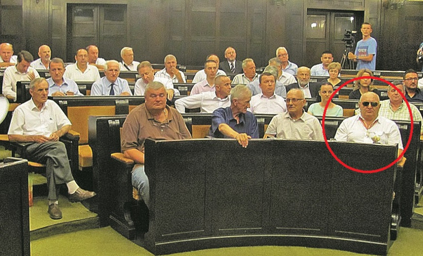 Skandal: Presuđeni ubica koji je ženi izvadio dijete iz utrobe vraća se u politiku