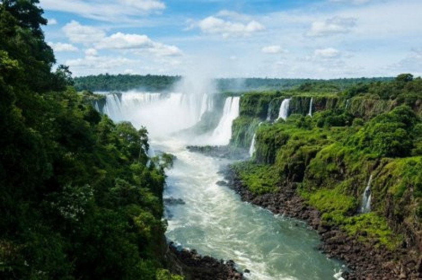 Игуаса- највећи и најспектакуларнији водопади на свијету
