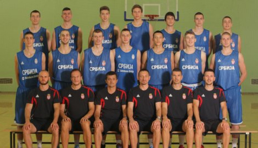 ЕП: Српски јуниори згазили Чехе и овјерили 1/4-финале!