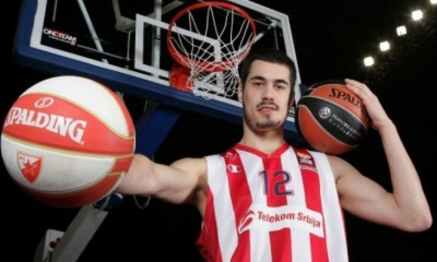 Kalinić: Žao mi je što idem iz Zvezde!