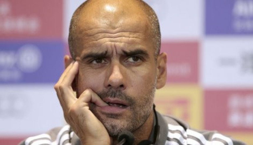 Pep: Hoćete vi novinari da mi sastavljate tim?!