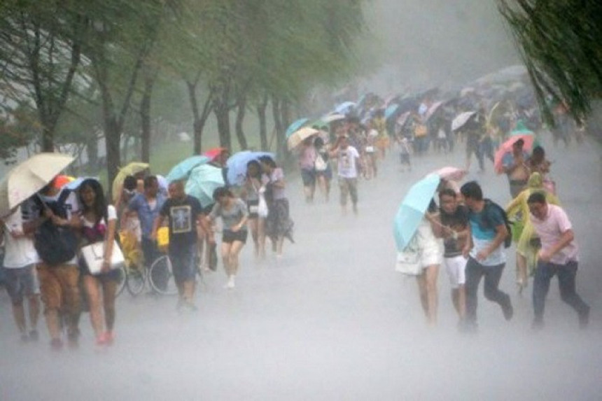 Tajvan na udaru tajfuna koji ruši sve