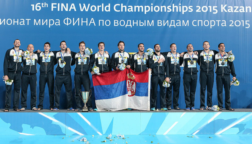 Vodeni luk dočekuje i vaterpoliste Srbije!