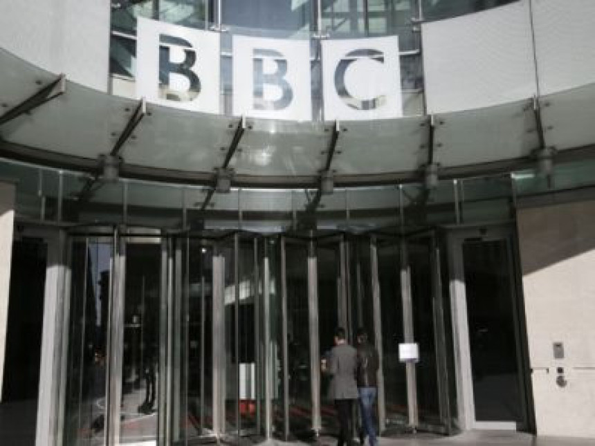 Suspendova direktorka Vesti BBC-a i njen zamenik