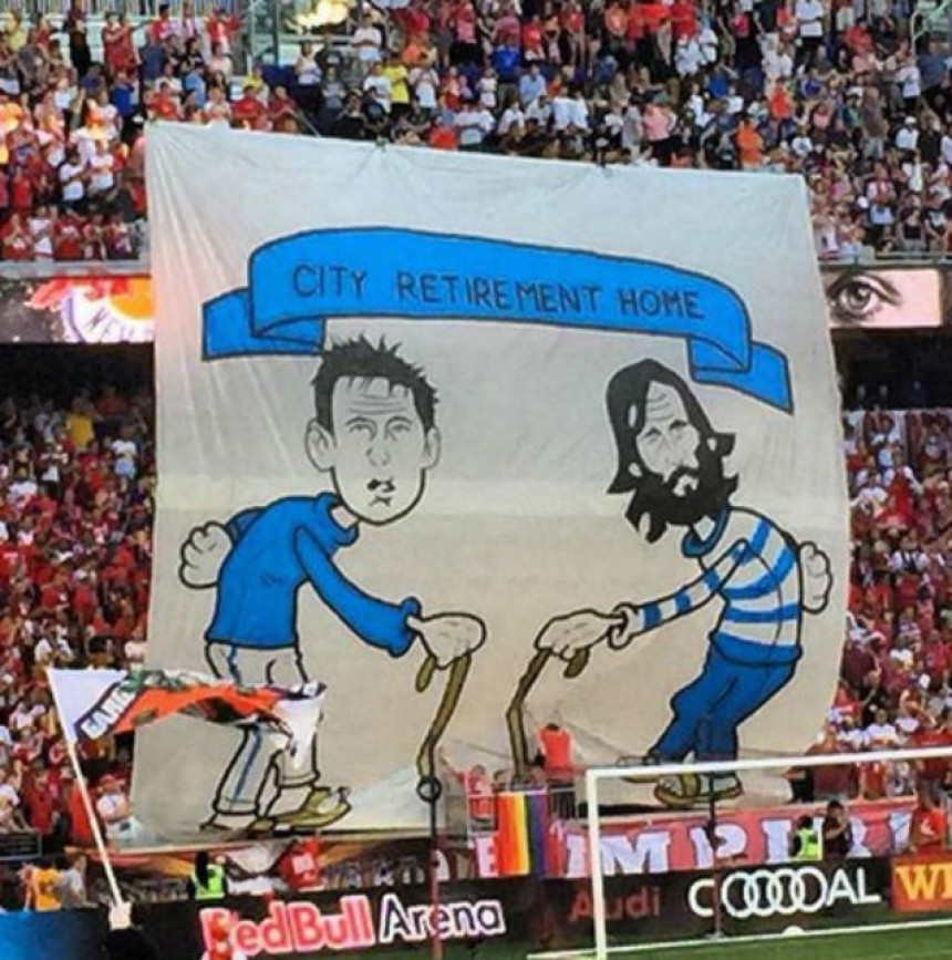 Video: Pirlo i Lampard su za penzionerski dom?!