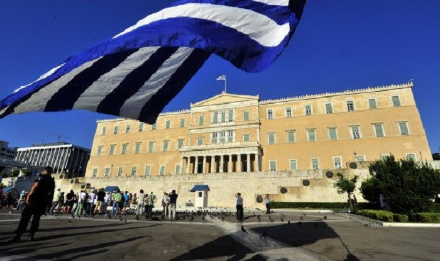 Атина постигла договор са кредиторима
